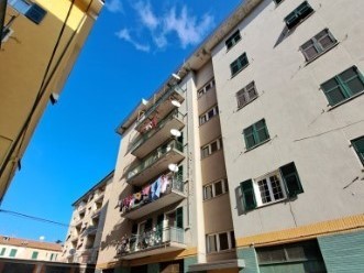 Appartamento in Vendita a Ronco Scrivia, 26'438€, 91 m², con Box