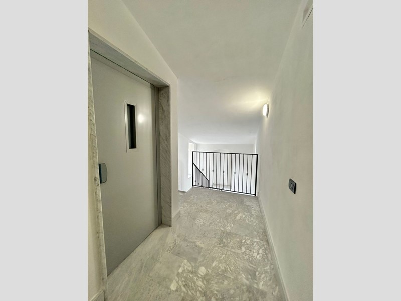 Quadrilocale in Vendita a Sarzana, 290'000€, 91 m²