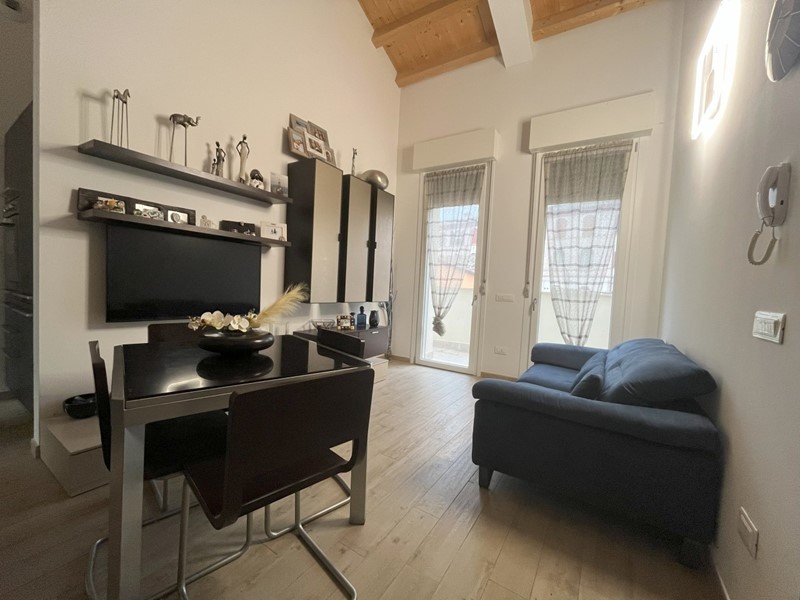 Quadrilocale in Vendita a Jesi, 280'000€, 95 m², con Box