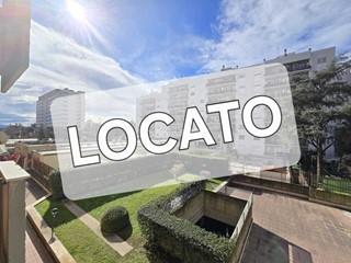 Quadrilocale in Affitto a Roma, zona Nuovo Salario-Prati Fiscali, 1'100€, 105 m², arredato, con Box