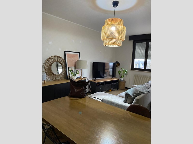 Appartamento in Vendita a Piacenza, 185'000€, 113 m², con Box