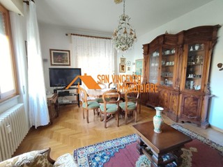 Quadrilocale in Vendita a Campiglia Marittima, 160'000&euro;, 100 m²