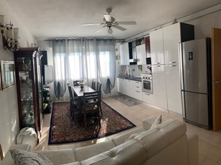 Trilocale in Vendita a Pontedera, 179'000€, 85 m², arredato