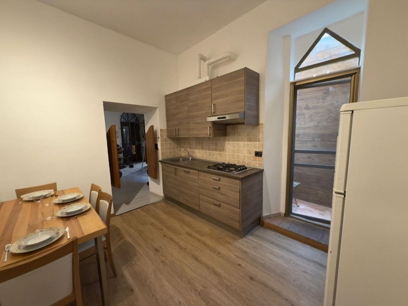 Quadrilocale in Vendita a Colle di Val D'Elsa, 110'000€, 75 m²