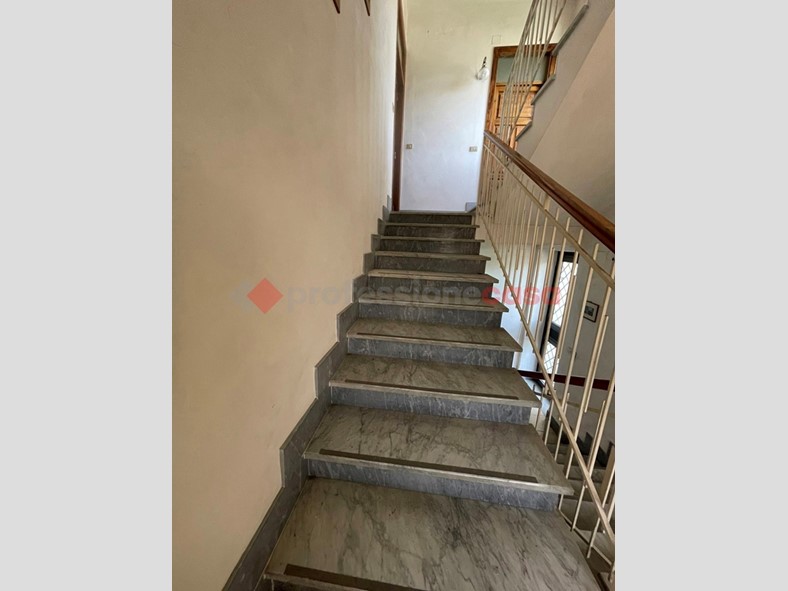 Attico in Vendita a Minturno, 235'000€, 135 m²