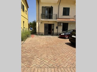 Attico in Vendita a Minturno, 235'000€, 135 m²