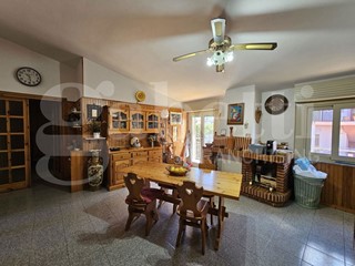 Quadrilocale in Vendita a Scalea, 149'000€, 85 m², arredato