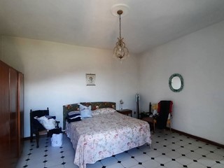 Casa Indipendente in Vendita a Veroli, 90'000€, 350 m²