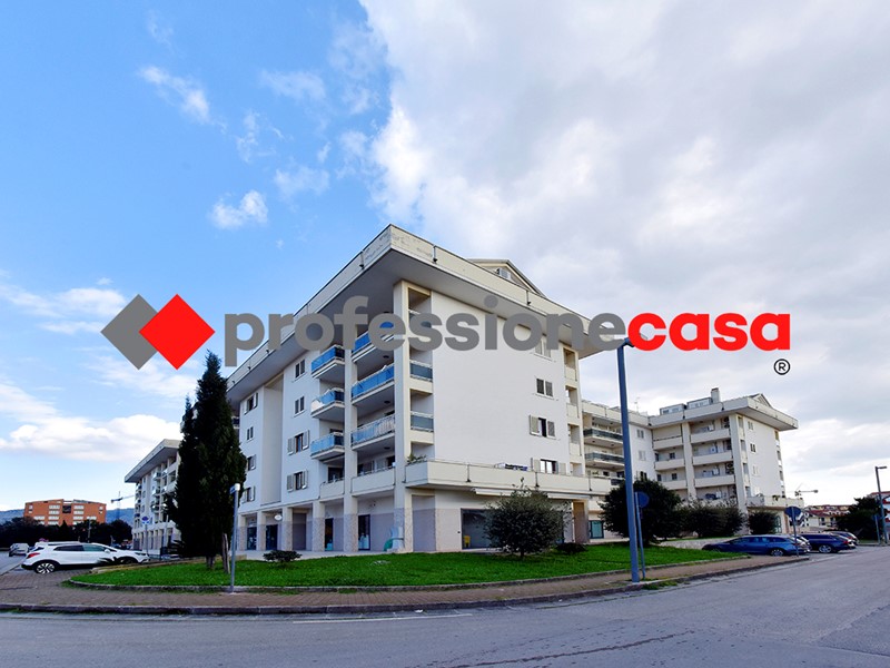Quadrilocale in Vendita a San Nicola la Strada, 210'000€, 110 m²