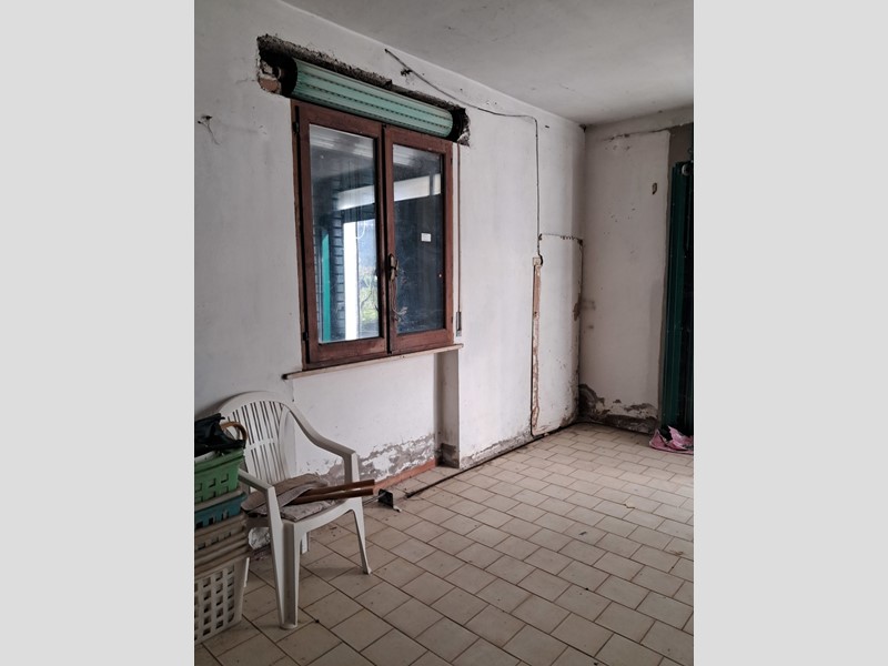 Villetta a schiera in Vendita a Novafeltria, zona Secchiano, 250'000€, 250 m²