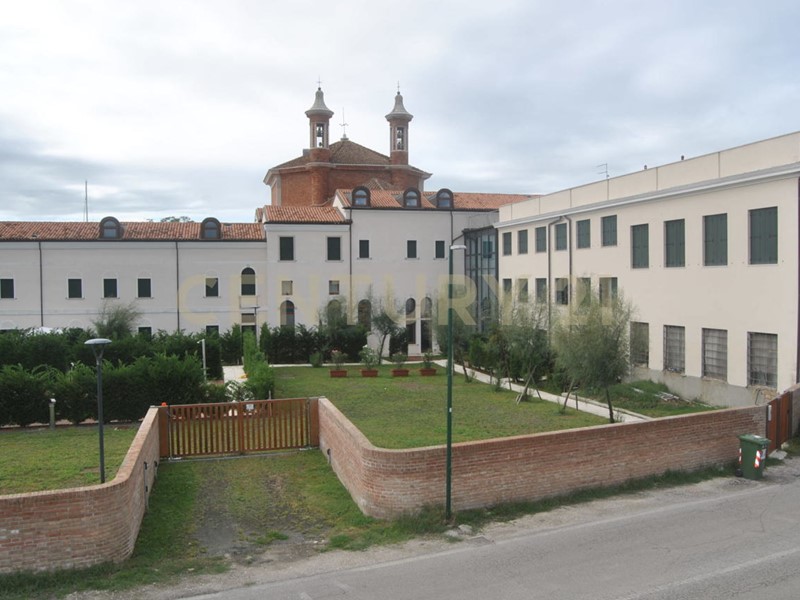 Bilocale in Vendita a Venezia, zona Pellestrina, 300'000€, 64 m²