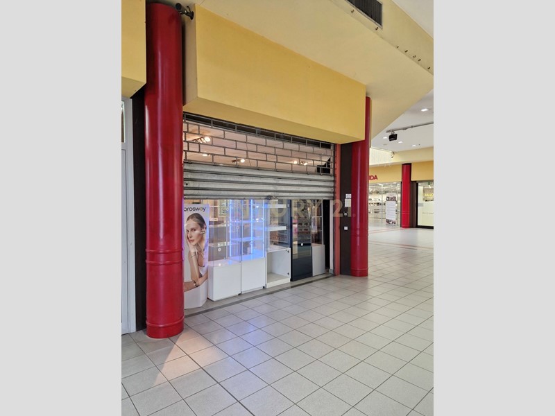 Immobile commerciale in Vendita a Cerea, 59'000&euro;, 44 m²