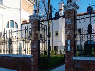 Trilocale in Vendita a Venezia, zona Pellestrina, 409'600€, 116 m²