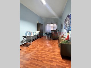 Appartamento in Vendita a Cavallino, 175'000€, 202 m²