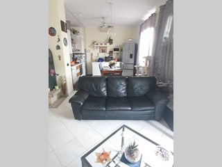 Quadrilocale in Vendita a La Spezia, zona FABIANO, 130'000€, 80 m²