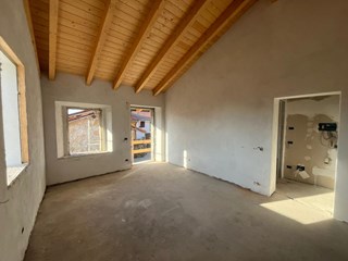Trilocale in Vendita a Busnago, zona BELGIOIOSO , 137'000€, 78 m²
