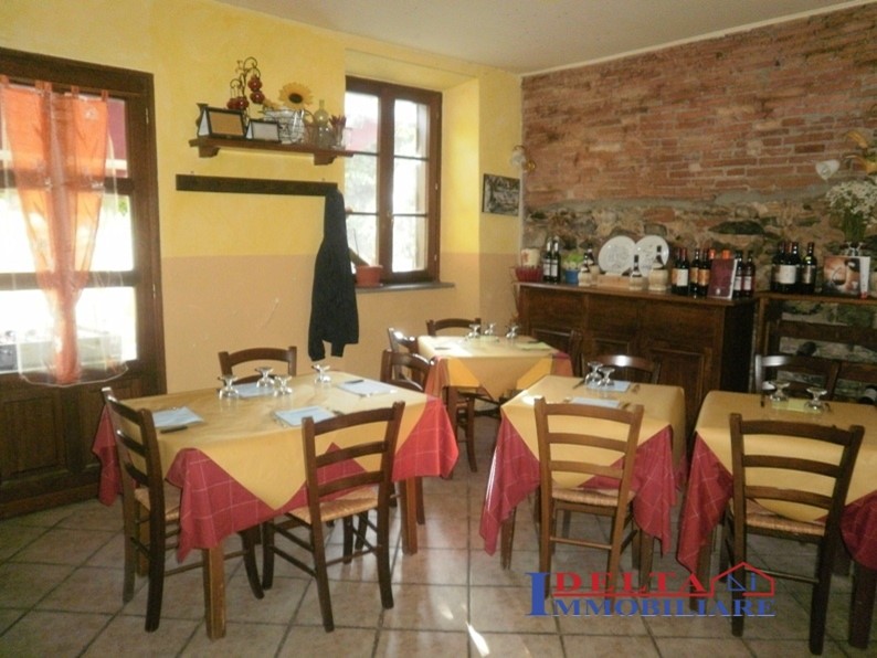 Ufficio in Vendita a Santa Luce, 90'000€, 120 m²