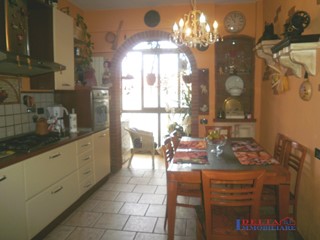 Quadrilocale in Vendita a Rosignano Marittimo, 210'000€, 90 m²