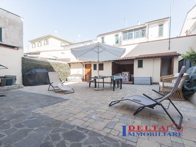 Quadrilocale in Vendita a Rosignano Marittimo, 165'000€, 80 m²