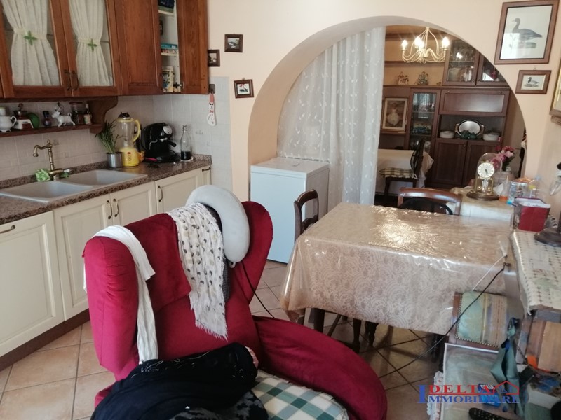Casa Semi Indipendente in Vendita a Castellina Marittima, 95'000€, 55 m²