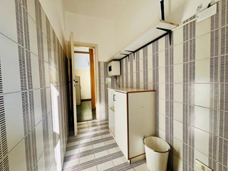 Trilocale in Vendita a Mariano Comense, 107'000€, 85 m²