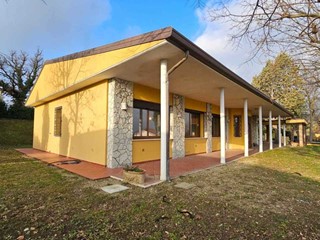 Casa Indipendente in Vendita a Poggio Torriana, 530'000€, 320 m², arredato, con Box