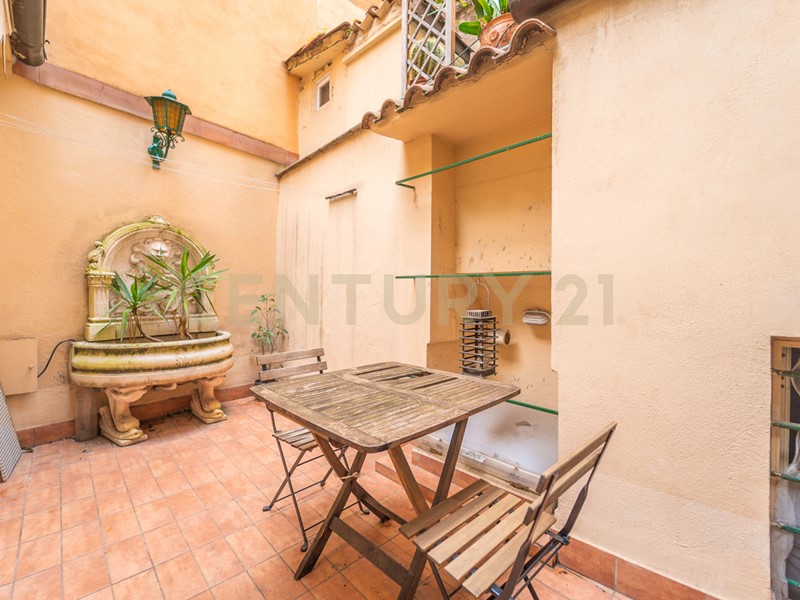 Trilocale in Vendita a Roma, zona Centro Storico, 650'000€, 71 m²