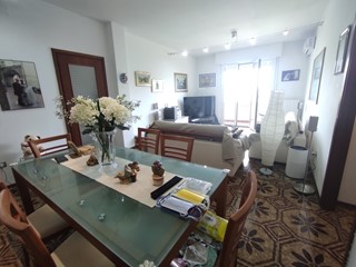 Quadrilocale in Vendita a Ameglia, 200'000€, 105 m², con Box