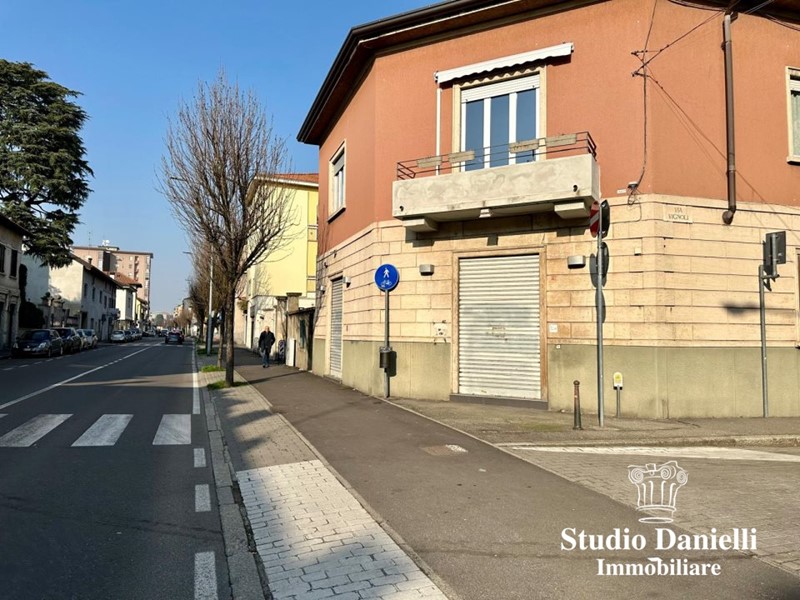 Ufficio in Affitto a Seregno, 1'000&euro;, 75 m²
