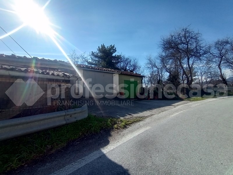 Box in Vendita a Ateleta, 27'000&euro;, 80 m²