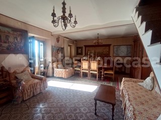 Casa Indipendente in Vendita a Ateleta, 69'000&euro;, 191 m², arredato