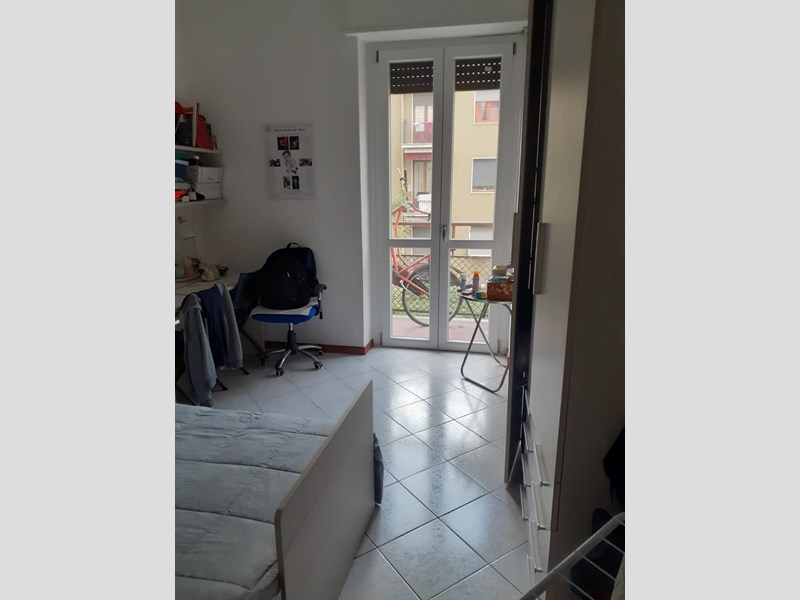 Stanza in Affitto a Milano, zona cimiano, 500€, 40 m², arredato