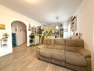 Quadrilocale in Vendita a Cecina, 220'000€, 101 m²