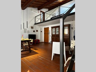 Trilocale in Vendita a Pisa, 270'000€, 75 m², arredato