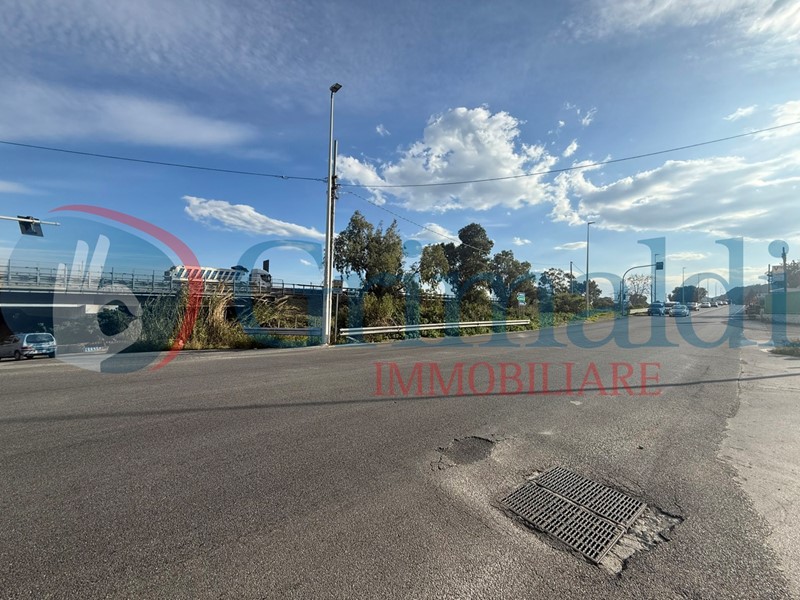 Terreno agricolo in Vendita a Messina, 80'000€, 550 m²