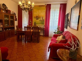 Trilocale in Vendita a Livorno, 160'000€, 110 m²