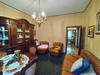 Quadrilocale in Vendita a Savona, zona LAVAGNOLA, 105'000€, 80 m²