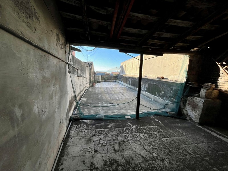Casa Indipendente in Vendita a Misterbianco, zona Centro, 75'000€, 154 m²