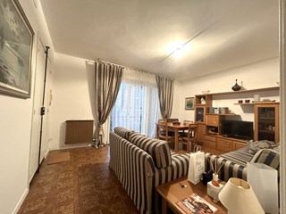 Quadrilocale in Affitto a Riccione, zona ABISSINIA, 5'000€, 85 m², arredato