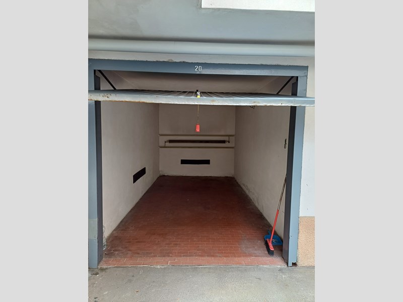 Box in Vendita a Rozzano, zona centro, 15'000€, 13,26