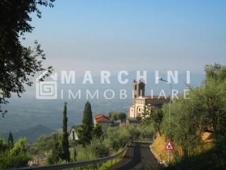 Villa in Vendita a Capannori, zona Matraia, 920'000€, 370 m², con Box