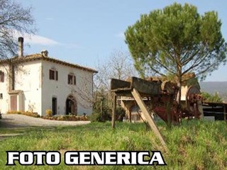 Attività commerciale in Vendita a Terricciola, 650'000€, 70000 m²