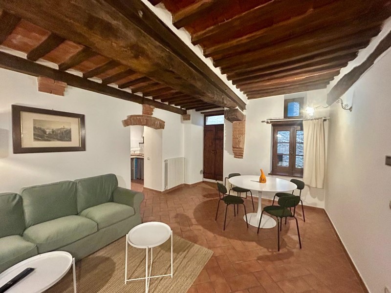 Quadrilocale in Vendita a Castelnuovo Berardenga, 190'000€, 89 m², arredato