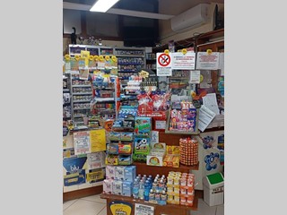 Attività commerciale in Vendita a Pisa, zona Riglione Oratoio, 117'000€, 25 m²