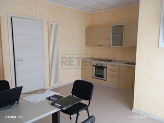 Immobile commerciale in Vendita a Vicenza, 74'000€, 75 m²