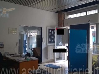 Immobile commerciale in Vendita a Rimini, 81'000€, 46 m²