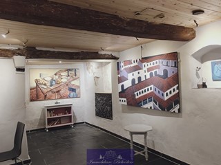 Capannone in Vendita a Firenze, zona Duomo, 189'000€, 38 m²