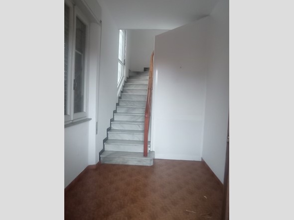 Casa Semi Indipendente in Vendita a Massarosa, 125'000€, 90 m²