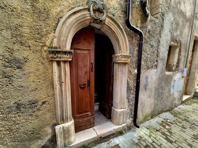 Appartamento in Vendita a Caramanico Terme, 21'000€, 77 m²