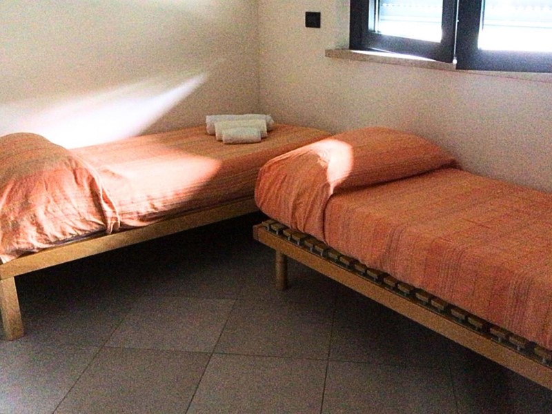 Trilocale in Affitto a Camaiore, zona Lido di Camaiore, 1'500€, 100 m², arredato